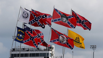 Betiltják a konföderációs zászlókat a NASCAR versenyein és területein