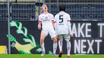 Szalai Ádám csapata a Dortmund legyőzésével menekül a kiesés elől
