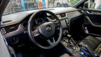 Octavia RS TDI: sportmodell, töredékáron. Vennéd?