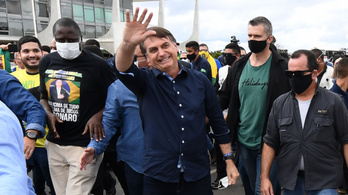 Jair Bolsonaro maszk nélküli útja a koronavírusig
