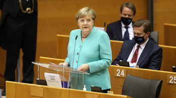 Merkel: Az EU történetének legnagyobb kihívásával néz szembe
