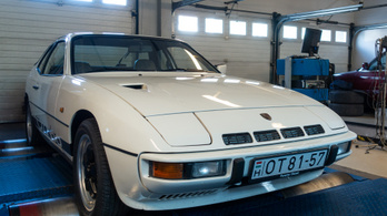 Totalcar erőmérő: Porsche 924 Turbo