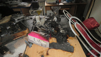 Kirabolták a mátyusi polgármesteri hivatalt, majd fel is gyújtották