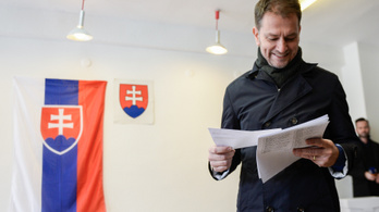 Folytatódik a szlovák plágiumbotrány: a miniszterelnök is érintett