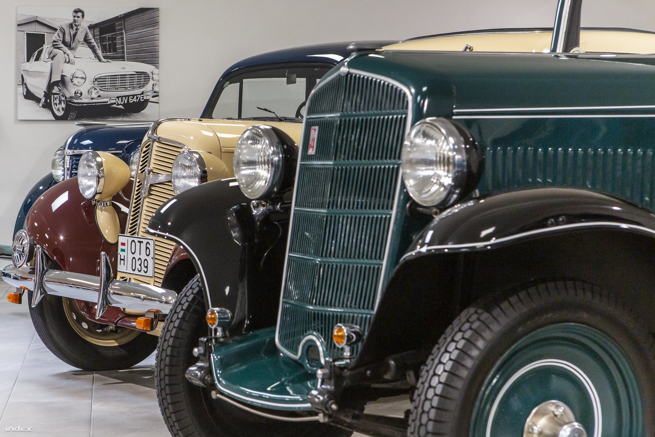 A múzeumnak két, autókat bemutató föld alatti terme van, ezekben a II. világháború előtti és utáni évtizedekből szemezgethet kedvére a látogató. A képen egy békebeli német sor, balról jobbra: Opel Olympia (1939), Adler Triumph Junior 1E (1939), Opel P4 (1935).