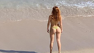 Bella Thorne brazil bikiniben ünnepelte az eljegyzését