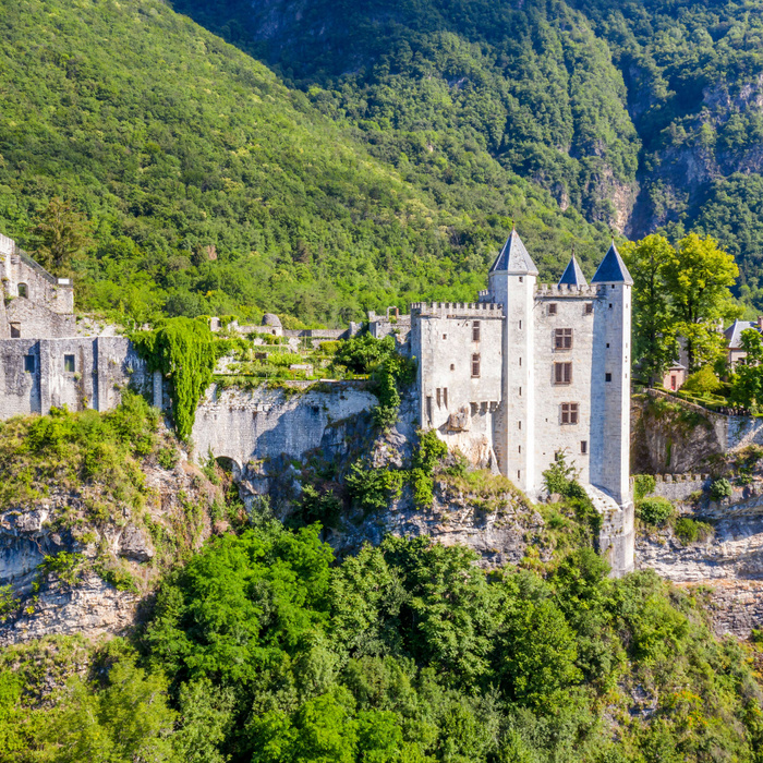Eladó a vár, ahol a 18. század leghírhedtebb szexuális botrányhőse raboskodott