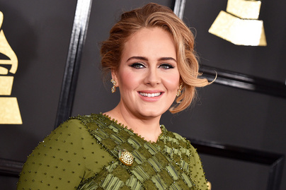 Adele-t fel sem ismerni friss fotóján: 44 kilós fogyása után szinte új ember lett