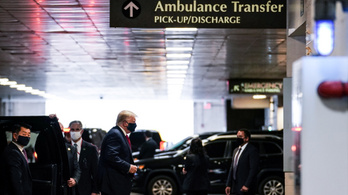 Trump maszkban látogatta meg súlyosan beteg testvérét a kórházban