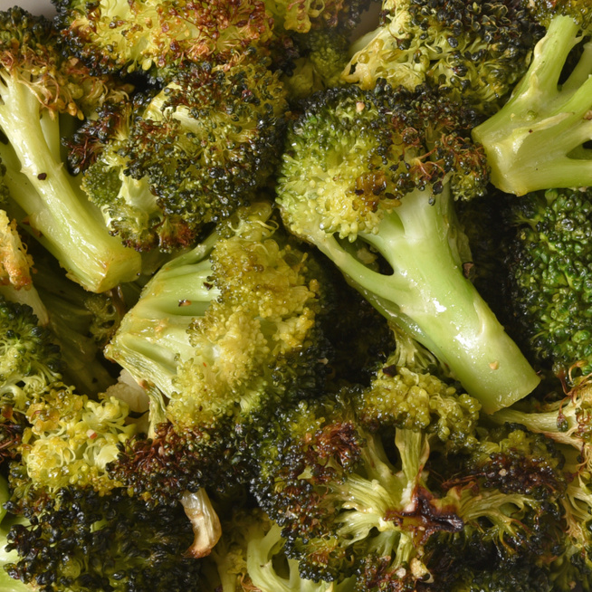 Roppanós, sütőben sült brokkolirózsák – Egészen más, édeskés ízt kap a zöldség