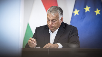 Orbán Viktor Bledbe utazik