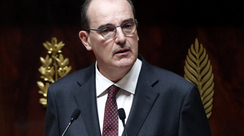 Százmilliárd eurós mentőcsomagot jelentett be a francia kormány