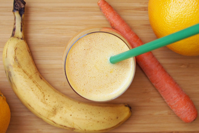 Immunerősítő és gyulladáscsökkentő narancsos smoothie – Gyömbér és kurkuma gazdagítja