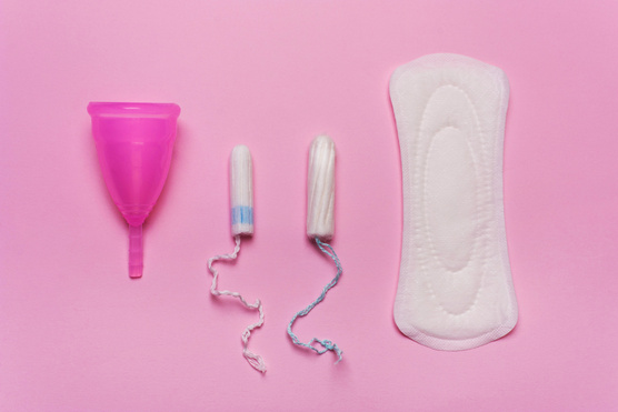 Hulladékmentes menstruáció vagy egyszer használatos termékek? Érvek és ellenérvek