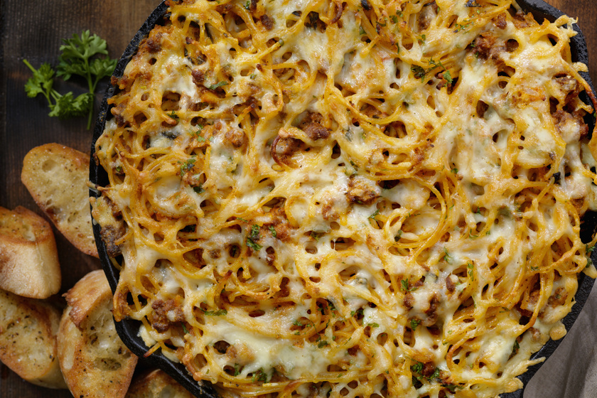 Tepsiben sült bolognai spagetti: így még finomabb, mint az eredeti