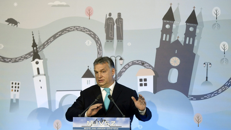 Orbán megálljt parancsol az új városoknak