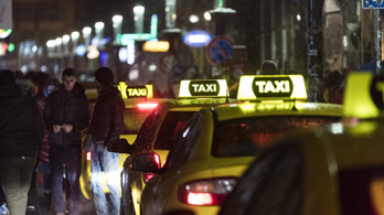 Erzsébetvárosban már szabálysértésnek minősül, ha a taxiban hangosan szól a rádió