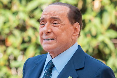Silvio Berlusconi párja egy 54 évvel fiatalabb, szőke bombázó: Marta politikusként dolgozik