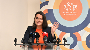 Novák Katalin: A járvány idején sem enged a családtámogatásokból a kormány