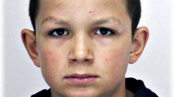 Boltba indult, eltűnt egy 11 éves kisfiú Cegléden