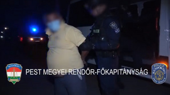 Hatalmas rendőrségi razziában csaptak le a magyarországi kábítószerkereskedő bandára