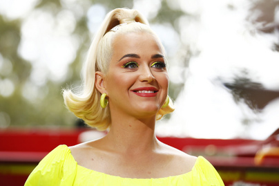 Katy Perry 6 héttel a szülés után tért vissza: ilyen az énekesnő alakja