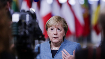 Angela Merkel: Minden európai uniós tagországnak komolyan kell vennie a járvány hatásait