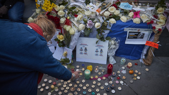Brutális terrortámadásra emlékeznek a franciák