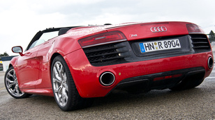 Menetpróba: Audi R8 V10, V10 plus