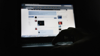 A Facebookon kalózkodik a legtöbb adathalász csaló