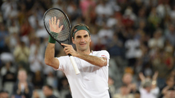 Federer térde nem fáj, készül is az Australian Openre