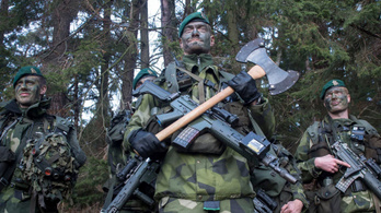 Oroszországnak nem tetszik, hogy fegyverkeznek a svédek