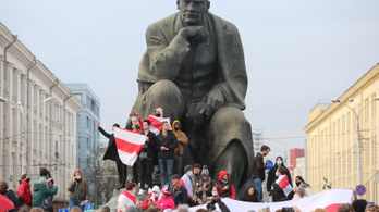 Szolidaritási láncok és sztrájkfelhívás Minszkben