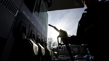 Folytatódik az októberi benzinárcsökkenés