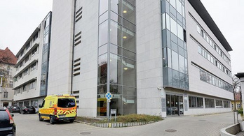 Felfüggesztik az idegsebészeti beavatkozásra váró betegek felvételét egy fővárosi kórházban