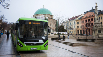 Nyolcszázmillió forintból javult Pécs közlekedése