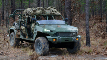 Már szállítják az amerikai hadsereg új terepjáróit