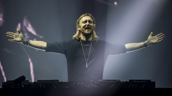 David Guetta lesz Palvin Barbara társa az MTV európai díjátadóján
