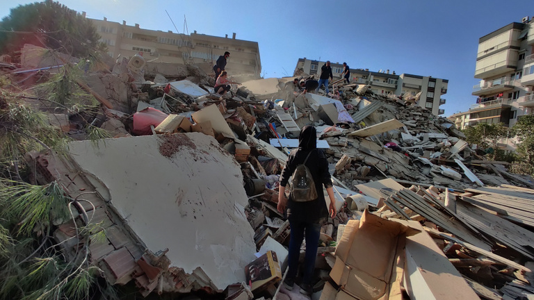 Tucatnál is több halottja és több száz sérültje van az Égei-tengeri földrengésnek