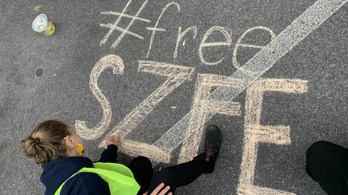Az SZFE polgárai a kuratóriumnak: márpedig folytatódik az oktatás
