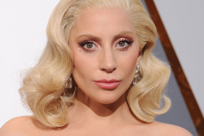 Lady Gaga feldühítette rajongóit: az énekesnőt keményen szapulják a tettéért