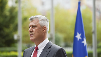 Vádemelés nyomán választ államfőt Koszovó