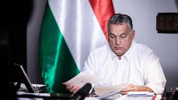 Lépésről lépésre: Orbánt a második hullám kényszerítette szigorításra