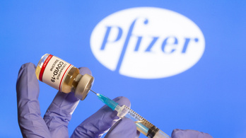 Bevásárol a Pfizer vakcinájából az Európai Unió