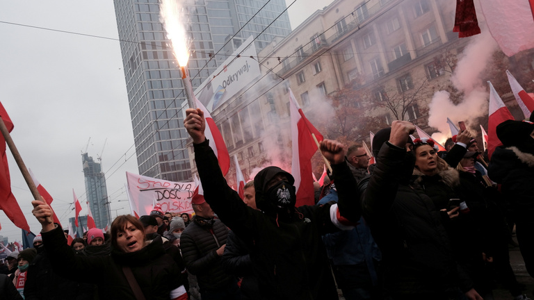 Zavargások törtek ki Varsóban