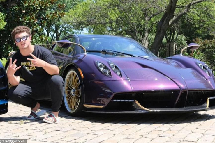 Előtte-utána képek. Múlt héten törte össze apja 3,4 millió dolláros Pagani Huayra Roadsterét 17 éves Youtuber fia. Ennyit mondott a baleset után: "shit happens"