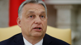 Orbán Viktor a Die Zeit-nak: Mi vagyunk a jogállamiság utcai harcosai