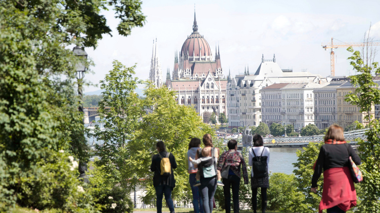 A városi séták a budapesti turizmus nyertesei