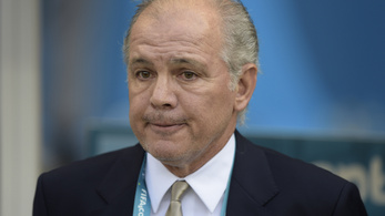 Elhunyt az argentin válogatottat vb-ezüstig vezető szövetségi kapitány