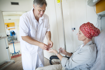 A legújabb rákgyógyszerek Magyarországon is elérhetők: személyre szabott terápia segíti a betegeket a gyógyulásban